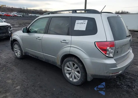 2011 Suba Forester из США, поврежденный, VIN JF2SHADC3B8752874